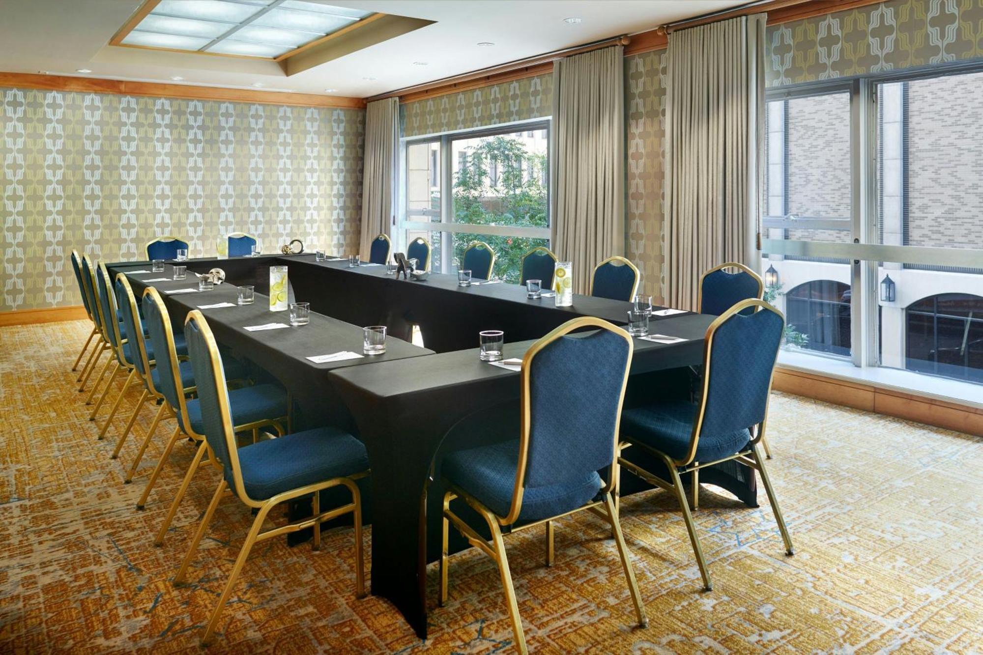 Renaissance New Orleans Pere Marquette French Quarter Area Hotel מראה חיצוני תמונה